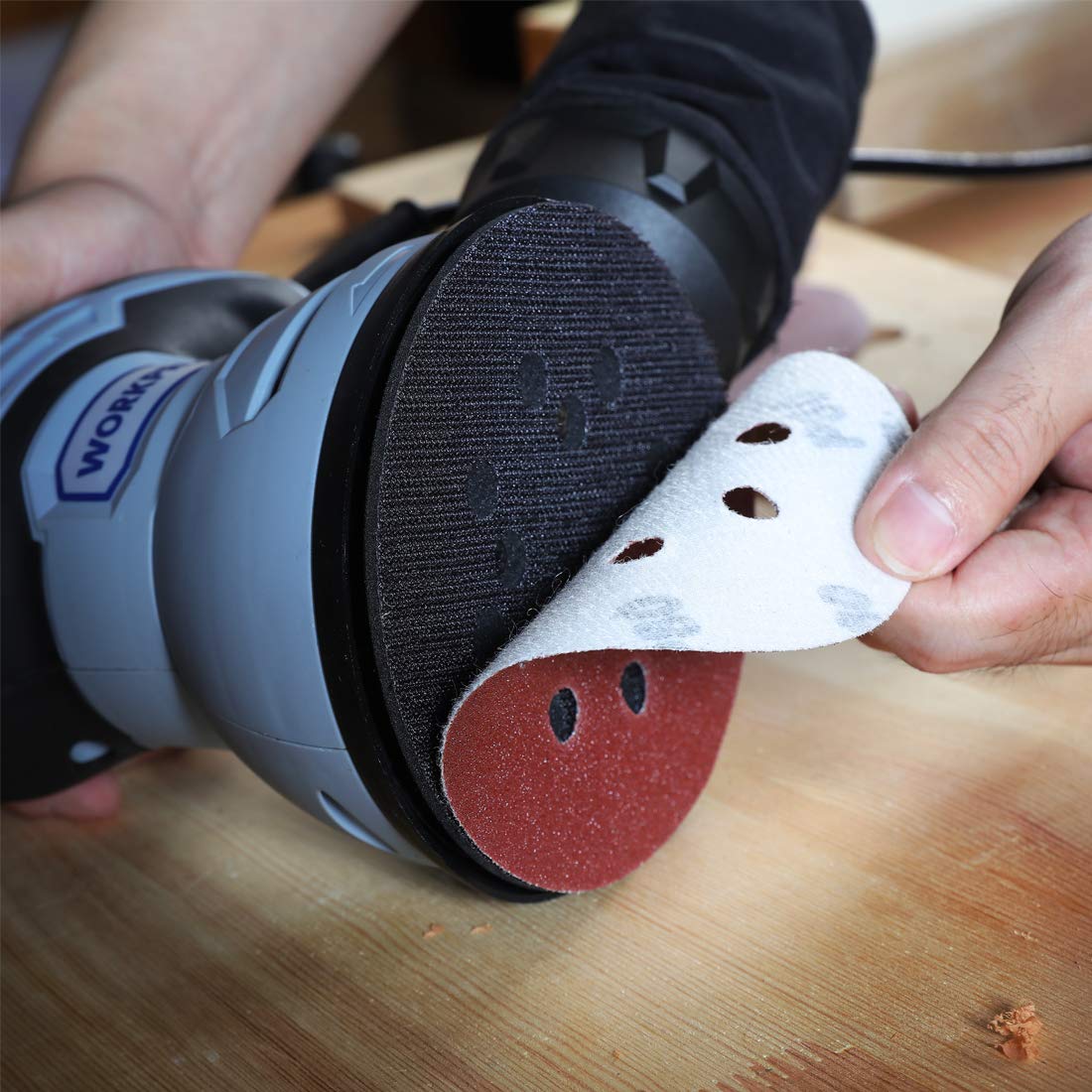 WORKPRO 150-Piece 5" 8-Hole Sanding Disc Set