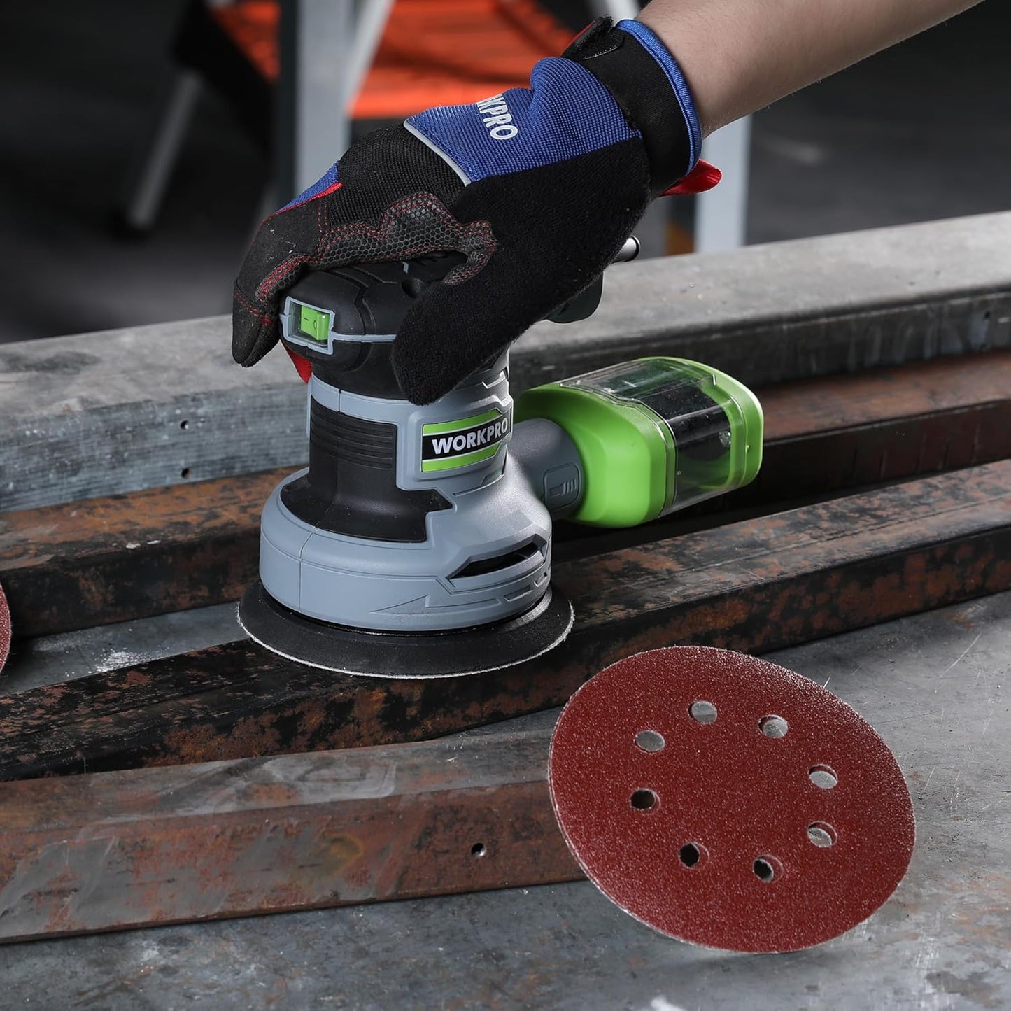 WORKPRO 150-Piece 5" 8-Hole Sanding Disc Set